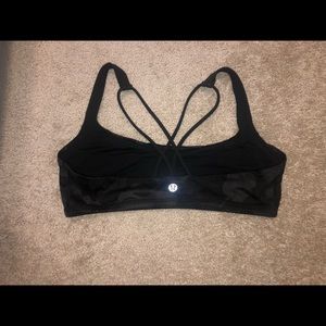Black lululemon sports bra